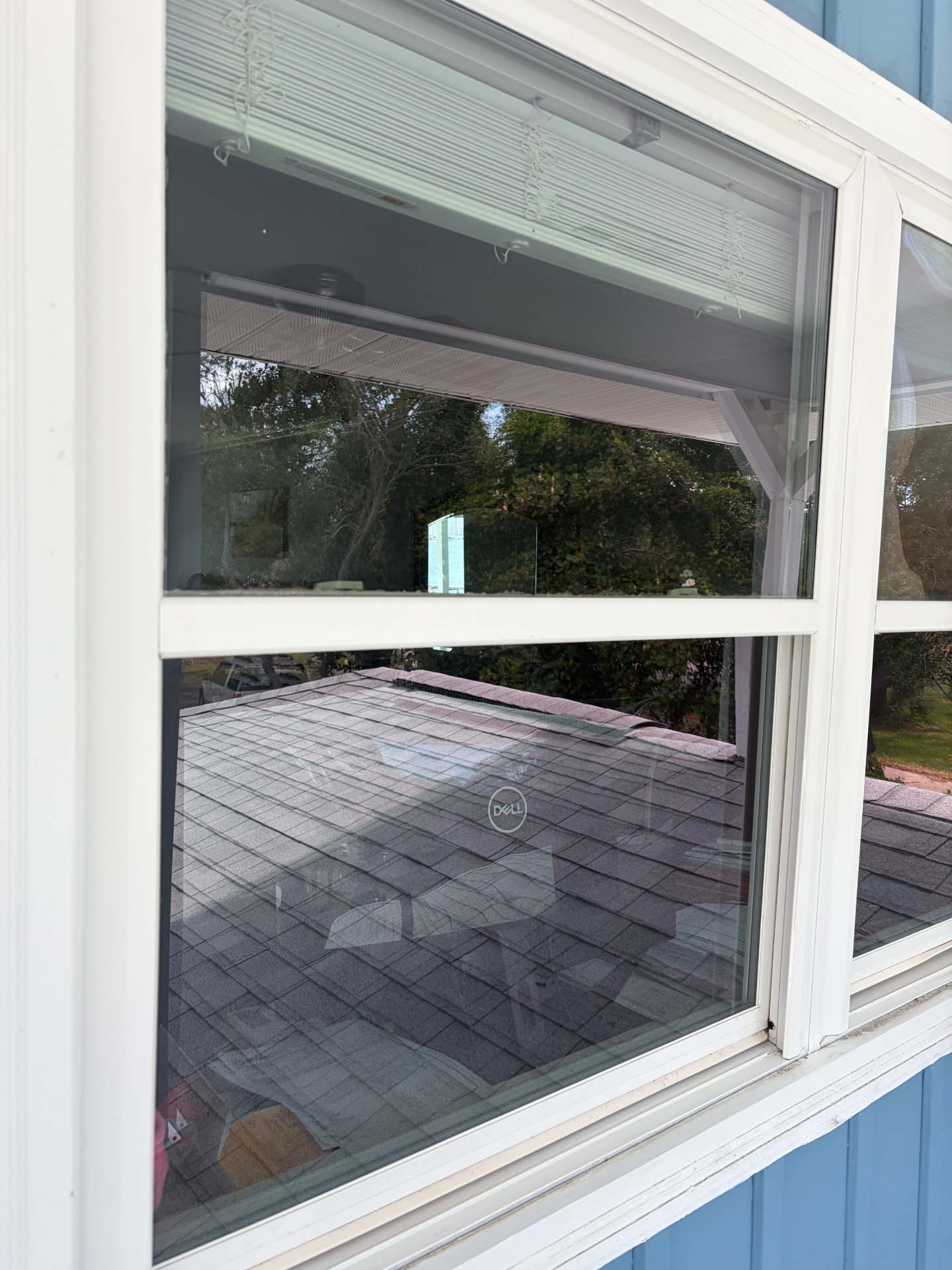 After: clear view restored on the same upper Navarre window